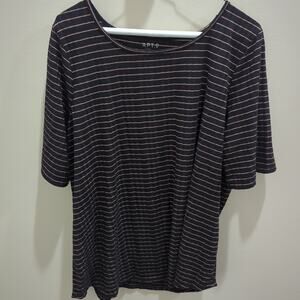 Apt 9 Essentials T-shirt Top Women's Size 1x Black Gold Stripes Easy Care EUC